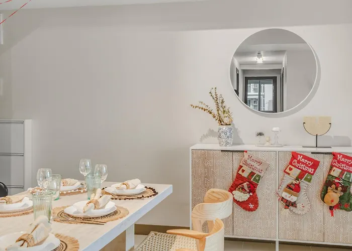 Velour Elegance French 3br Uptown Parksuits Bgc With Dryer Manila