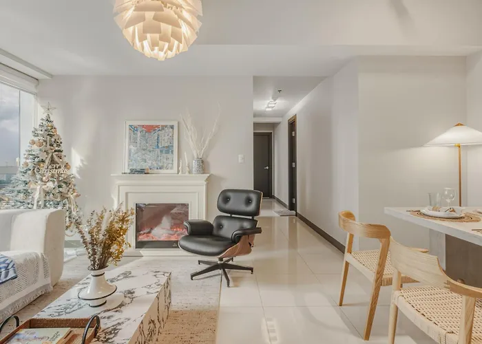 Velour Elegance French 3br Uptown Parksuits Bgc With Dryer Apartment *