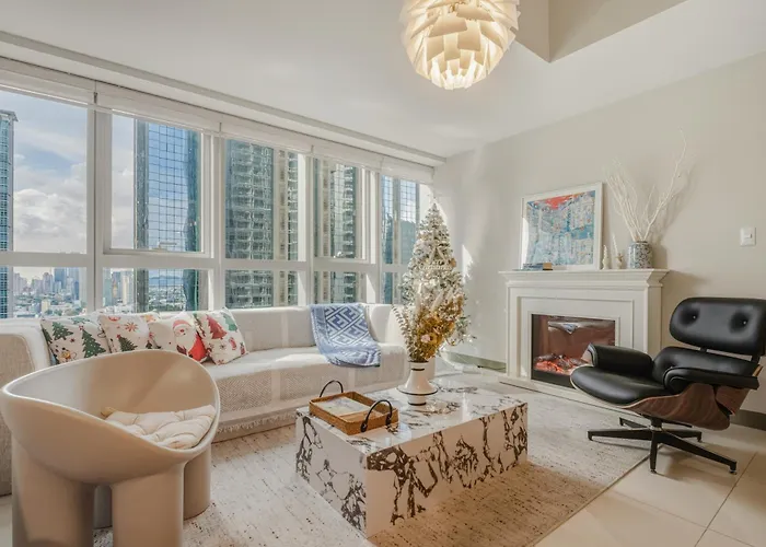 Velour Elegance French 3br Uptown Parksuits Bgc With Dryer Apartment *