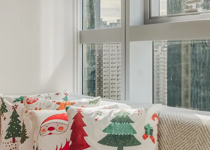 Velour Elegance French 3br Uptown Parksuits Bgc With Dryer Apartment Manila