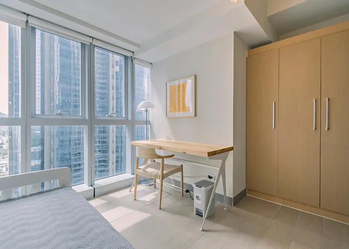 Velour Elegance French 3br Uptown Parksuits Bgc With Dryer Apartment *